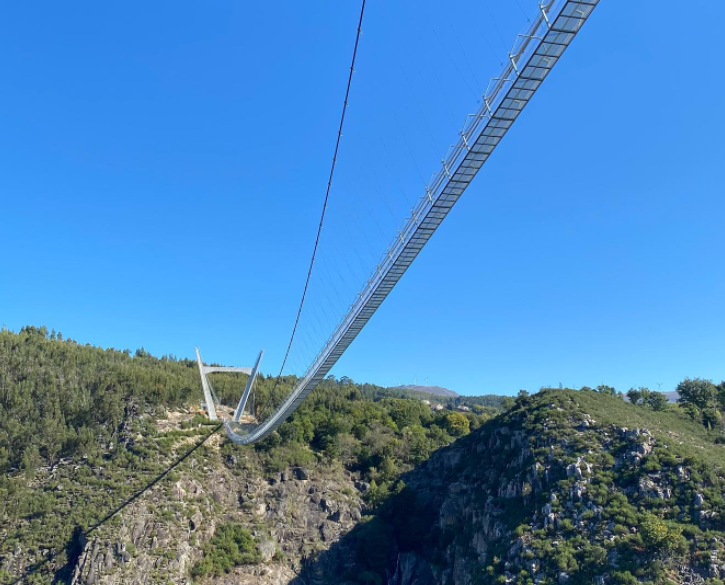 Pedras que parem pedras”: fenómeno único no mundo para conhecer em Arouca -  Litoral Magazine